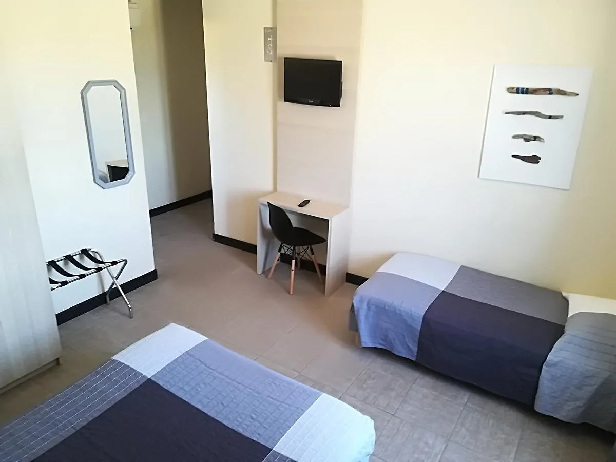 *** Hotel Clamador Saintes-Maries-de-la-Mer Francie